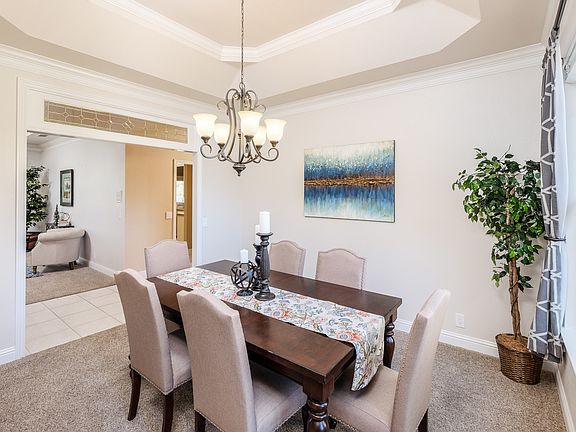 2nd image of 105 Meadow Lakes Ct