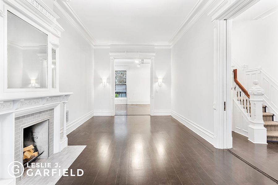 1st image of 505 1st St Floor 1