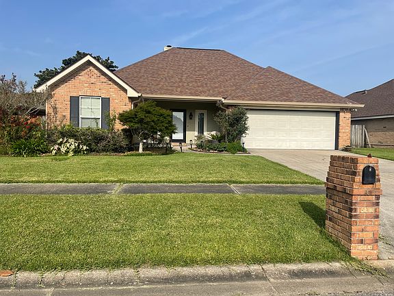 2nd image of 309 Wallingsford Cir