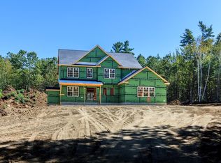 88 High Range Rd, Londonderry, NH 03053