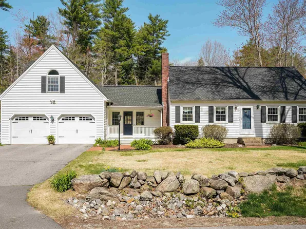 45 Gault Road, Bedford, NH 03110