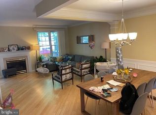 11905 Castlegate Ct #39, North Bethesda, MD 20852