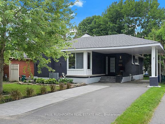 3rd image of 668 Fraser Ave