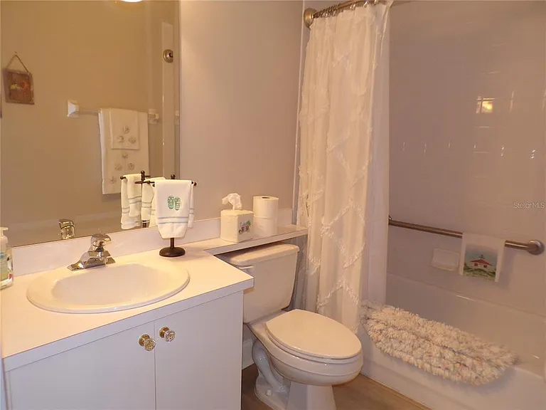 2000 Bal Harbor Blvd #9112 — Photo 48