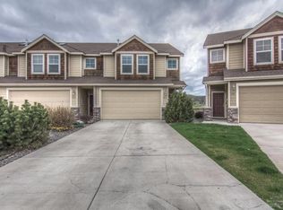 811 SW Hodia Loop, Prineville, OR 97754