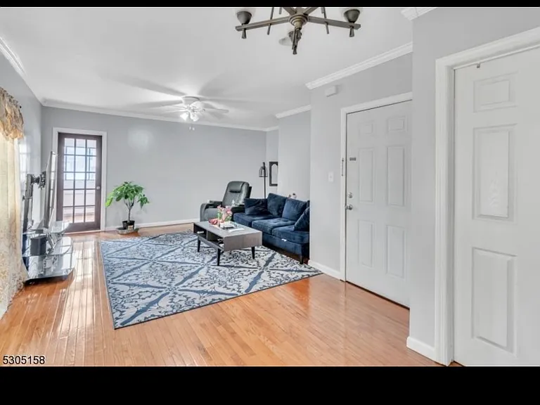 54 Pamrapo Ave #2 — Photo 2