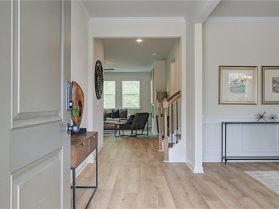 2nd image of 1119 Georgian Point Dr