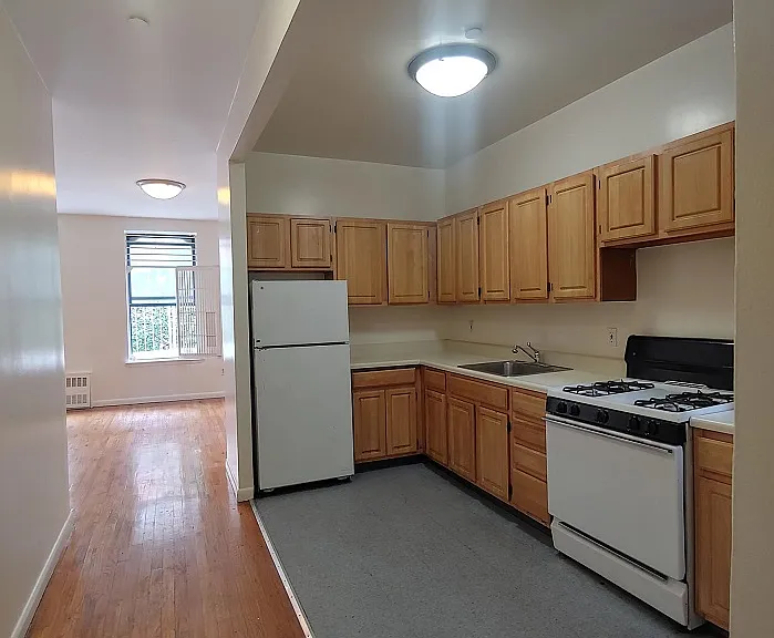 112 W 113th St #2A — Photo 3