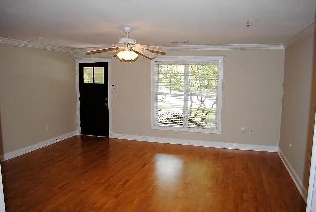 1035 Barnett Shoals Rd — Photo 9