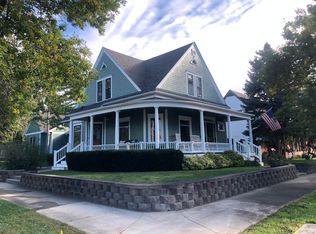 902 E Capitol Ave, Pierre, SD 57501