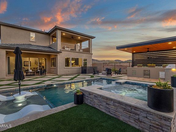 3rd image of 21632 W HILLCREST Boulevard