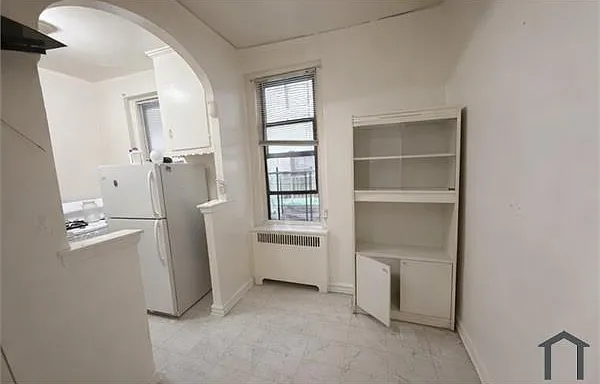1 bed, 700 sqft, $2,762 — Photo 2