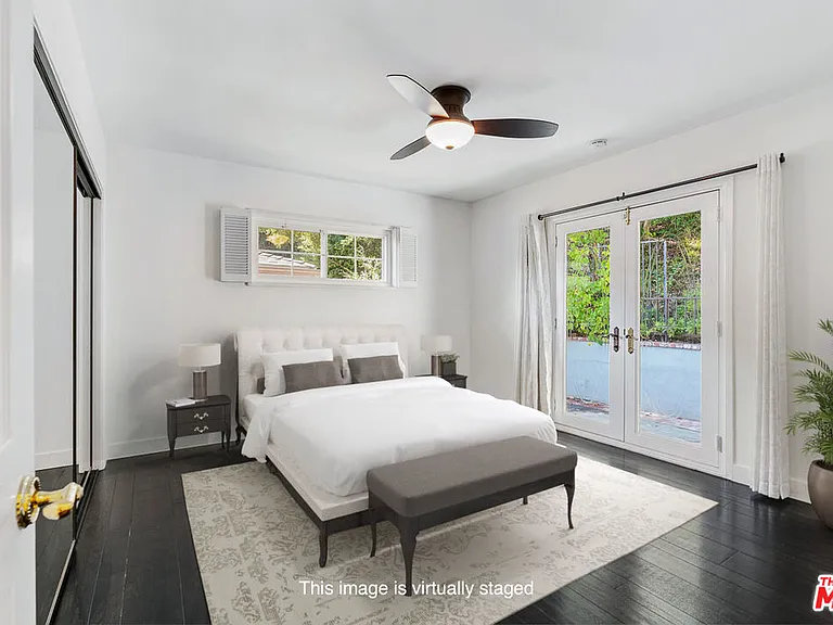4645 Petit Ave — Photo 15