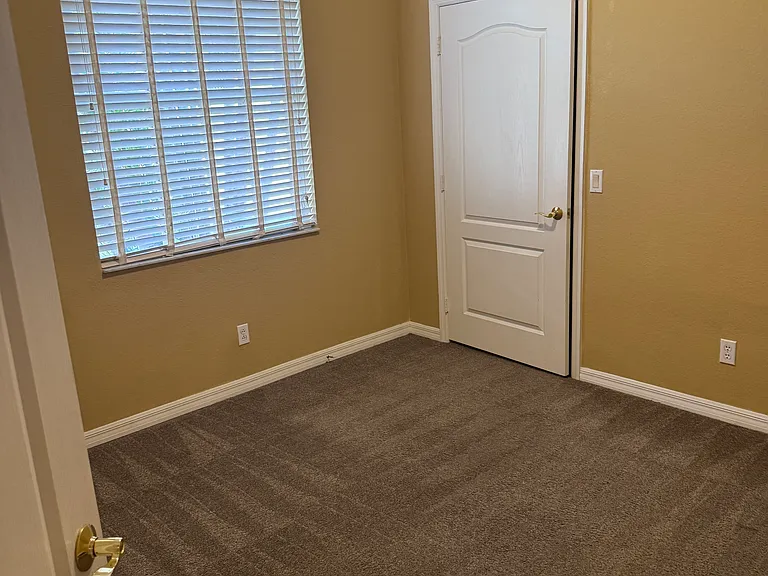 2693 Sunset Lake Dr — Photo 27