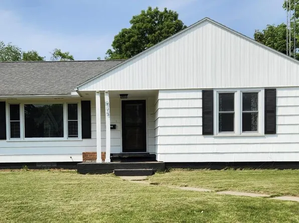905 2nd Street, Baraboo, WI 53913