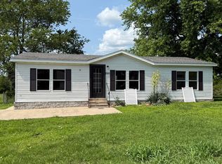 285 Water St, Sparta, MO 65753