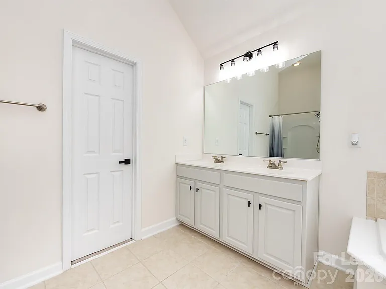 10836 Clark St — Photo 30