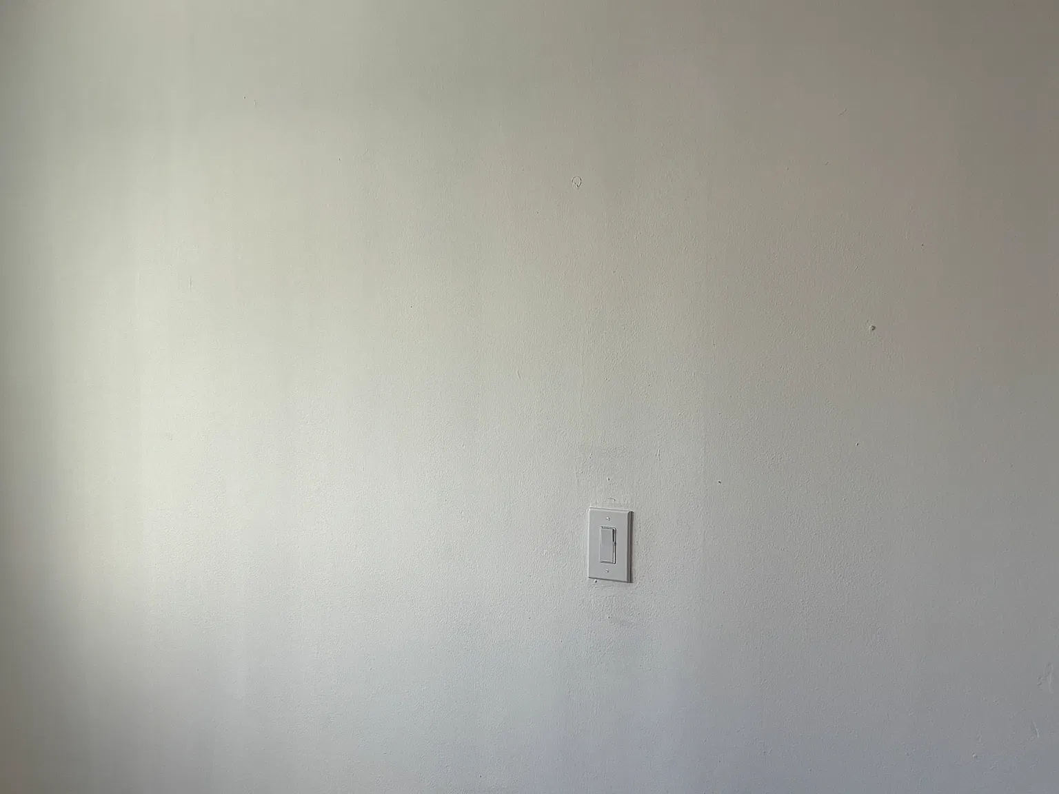 5 bed, 2200 sqft, $4,300 — Photo 4
