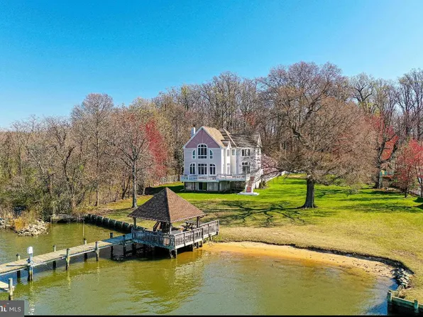 708 Nollmeyer Rd, Middle River, MD 21220