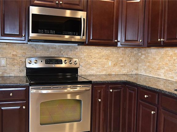 4th image of 119 Mitchell Dr