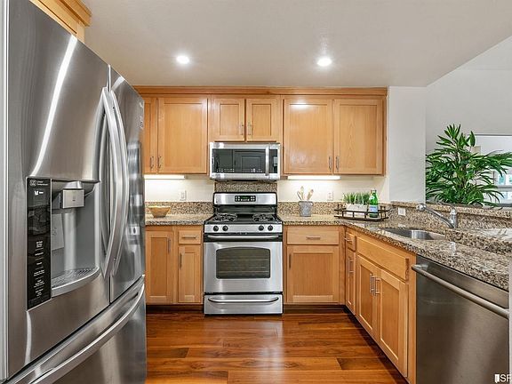 2nd image of 401 Crescent Ct #4103