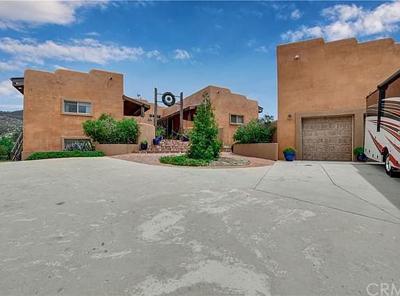 2nd image of 53885 Oak Knoll Dr