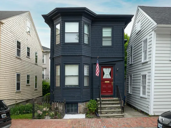 7 Division St, Newport, RI 02840