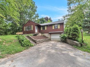 194 Luce Rd, Williamstown, MA 01267