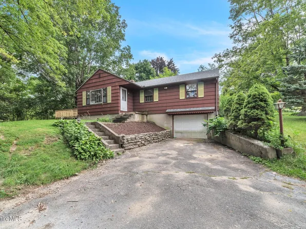 194 Luce Rd, Williamstown, MA 01267