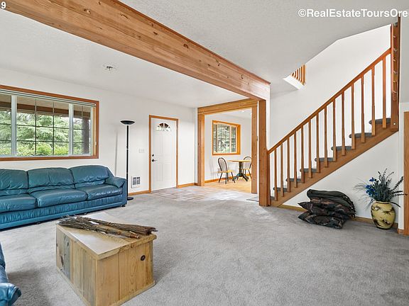 4th image of 9036 NW Gales Creek Rd