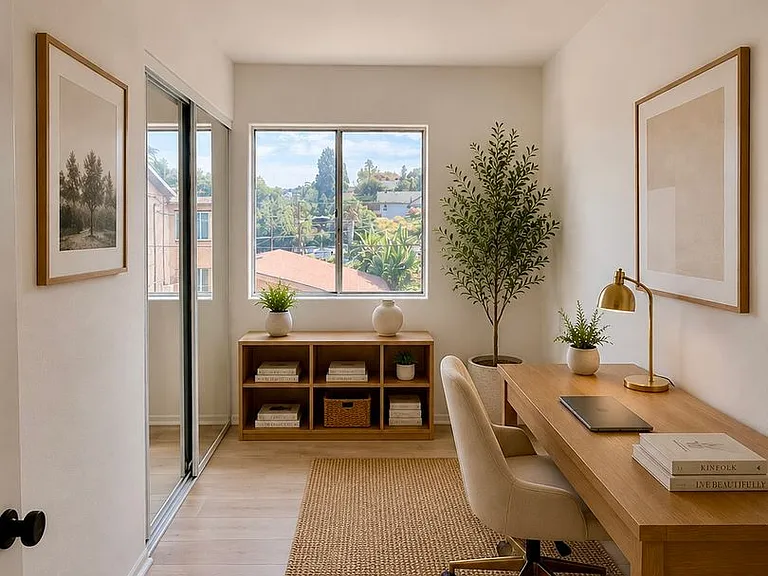 1027 Coronado Terrace — Photo 19