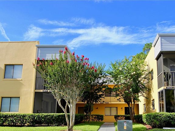 2nd image of 2721 Oak Park Way #212