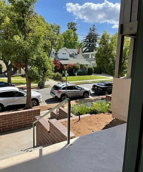 Windrose Place Pasadena — Photo 28