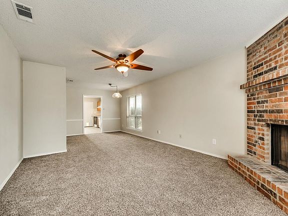 2nd image of 3427 Salmon St