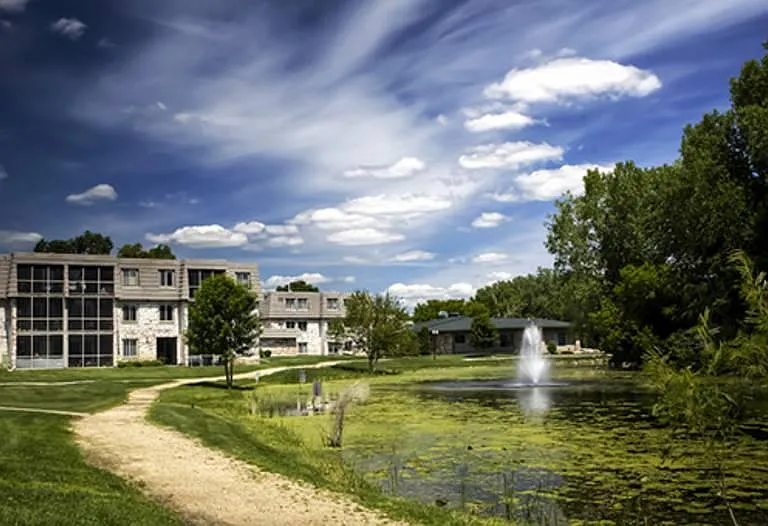 Twin Lakes North — Photo 1