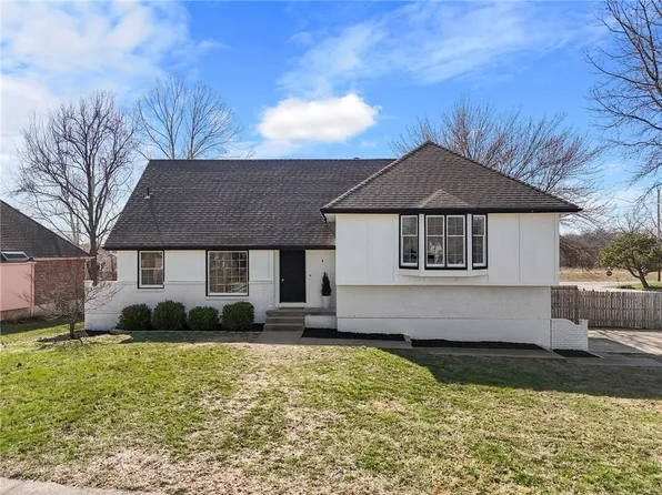 9718 Appleton Ave, Kansas City, MO 64134