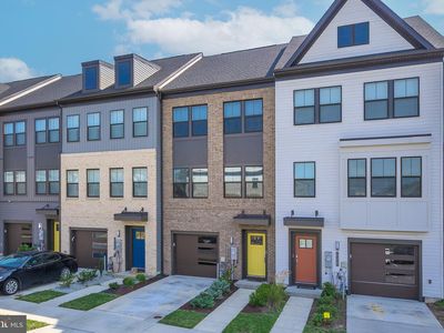 630 Chalcedony Lane Gln, Burnie, MD, 21060