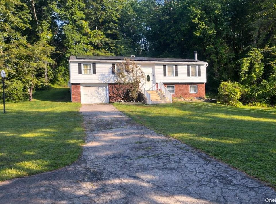 1st image of 88 W Pine Road