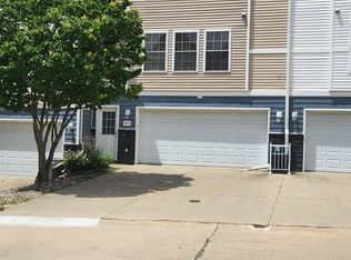 1229 SE Village View Ln, Ankeny, IA 50021