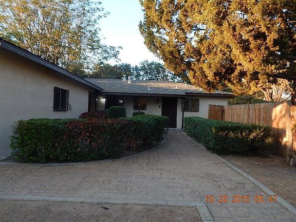 2nd image of 844 W Sussex Way