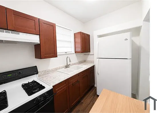 6833 Avenue C #1 — Photo 4