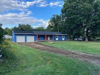 1st image of 30290 S Hill Ct