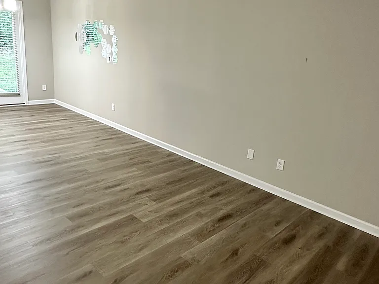 8037 Alderton Ln — Photo 5