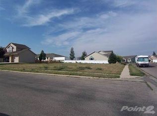 401 Maple Dr, Spearfish, SD 57783