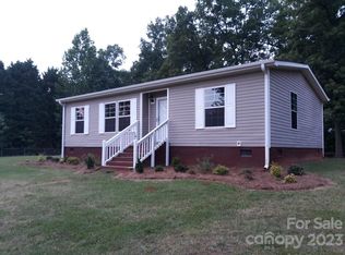 2998 Pratt St, Sharon, SC 29742