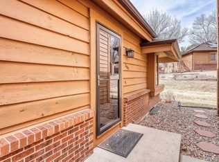 200 S Dearborn Cir, Aurora, CO 80012