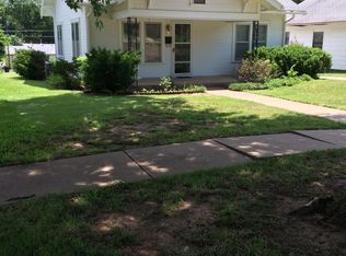 513 S 10th St, Ponca City, OK 74601