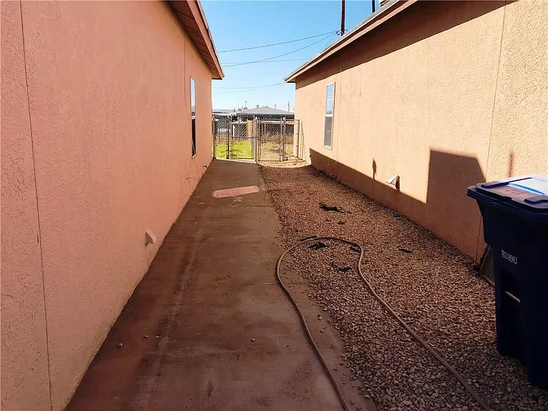 6405 Salas Ln #1 — Photo 21