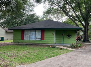 1704 Austin St, La Marque, TX 77568