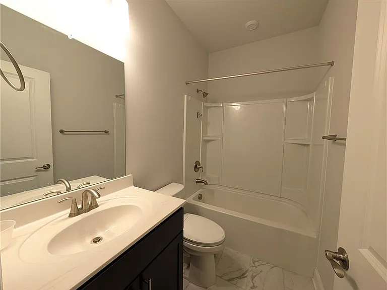 406 Riverclub Rd — Photo 43